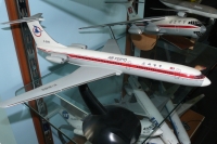 Photo: Air Koryo, IIyushin IL-62, P-885