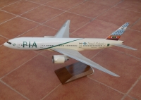 Photo: Pakistan International - PIA, Boeing 777-200, AP-BHX