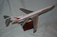 Photo: House Livery, Boeing 727-200